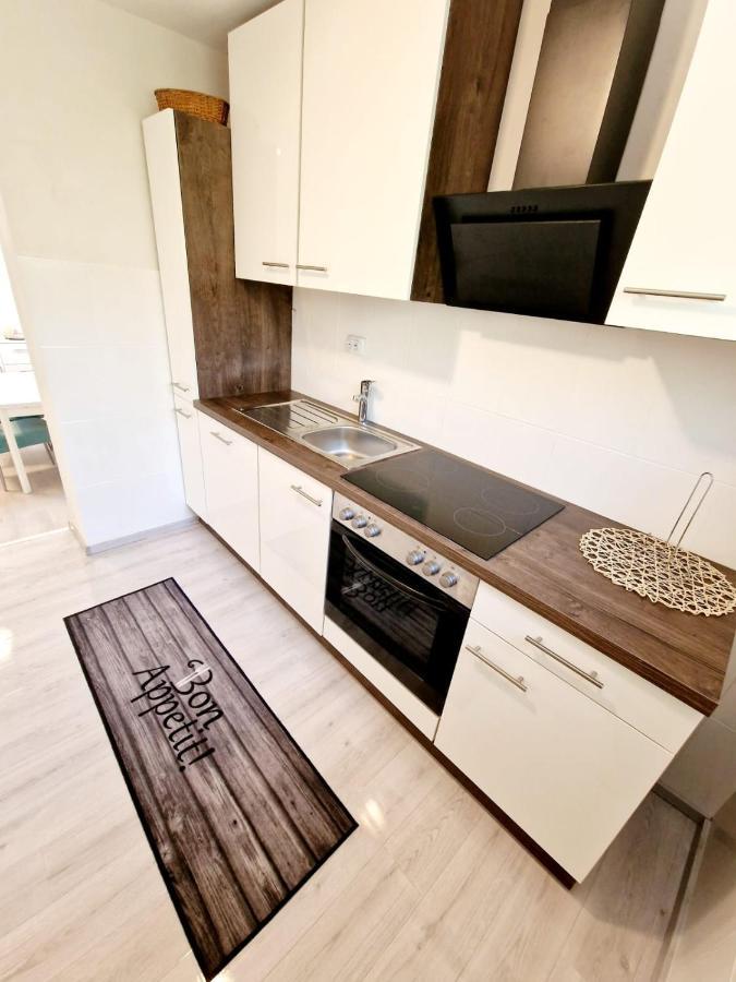 Split Apartment Exterior foto